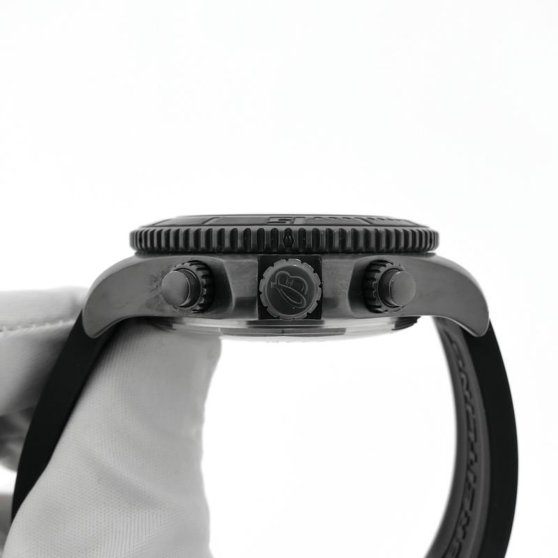 Image 6 of Breitling SuperOcean II Blacksteel Limited Edition M13341; Automatic men's diving watch