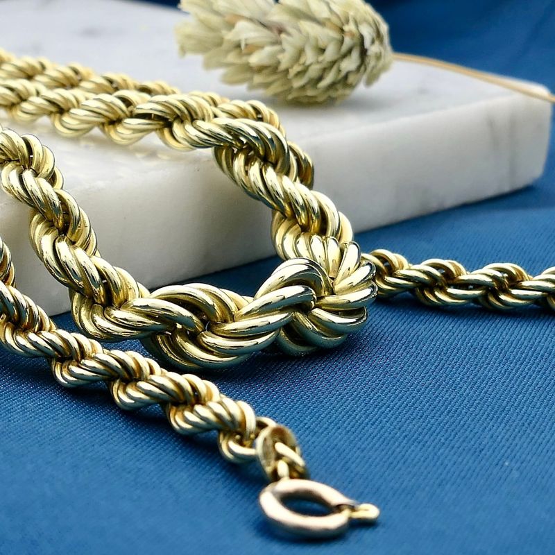 Image 2 of Twisted Gold Link Necklace; 14 Karat; 51.5 cm