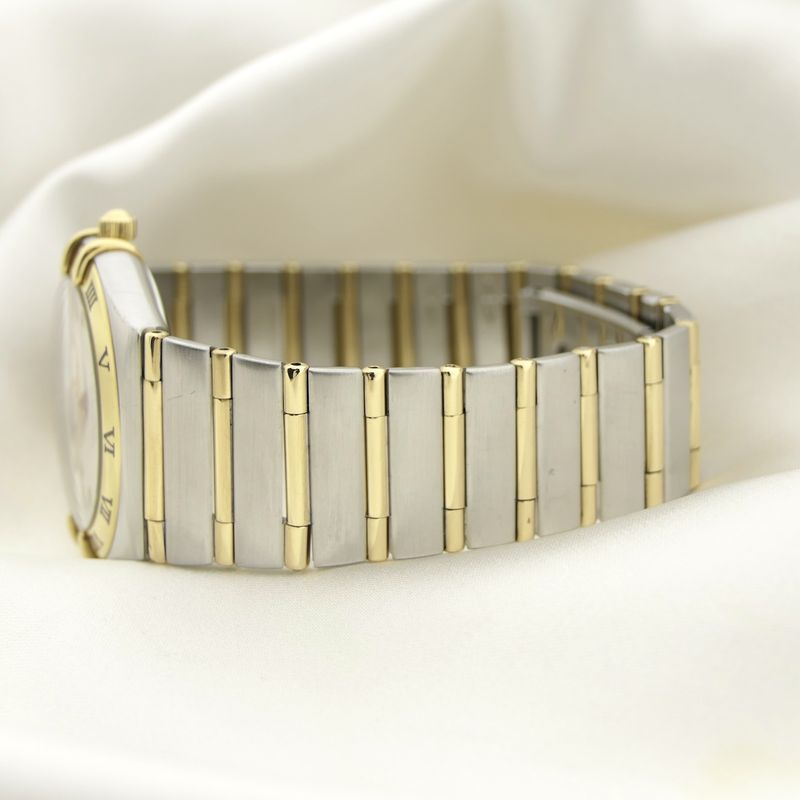 Image 15 of Omega Constellation Automatic; 18k gold/steel watch