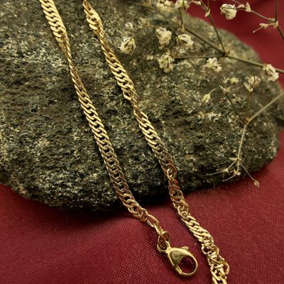 Image 2 of Gold twisted link bracelet | 21.5 cm