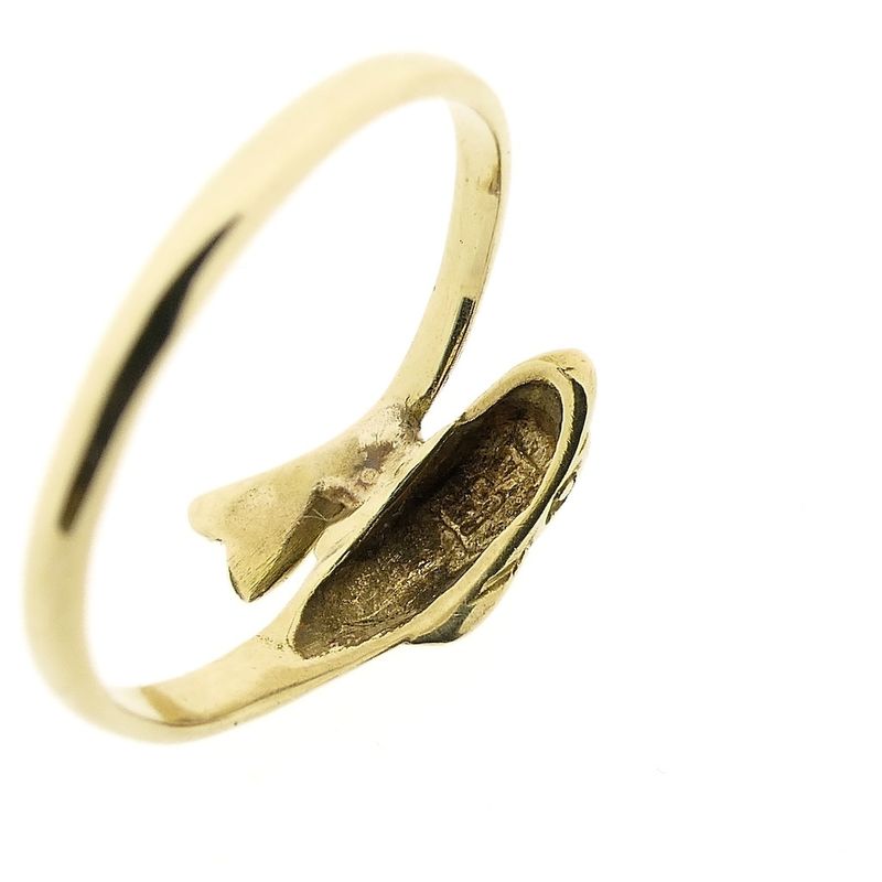 Image 9 of Gold dolphin ring
