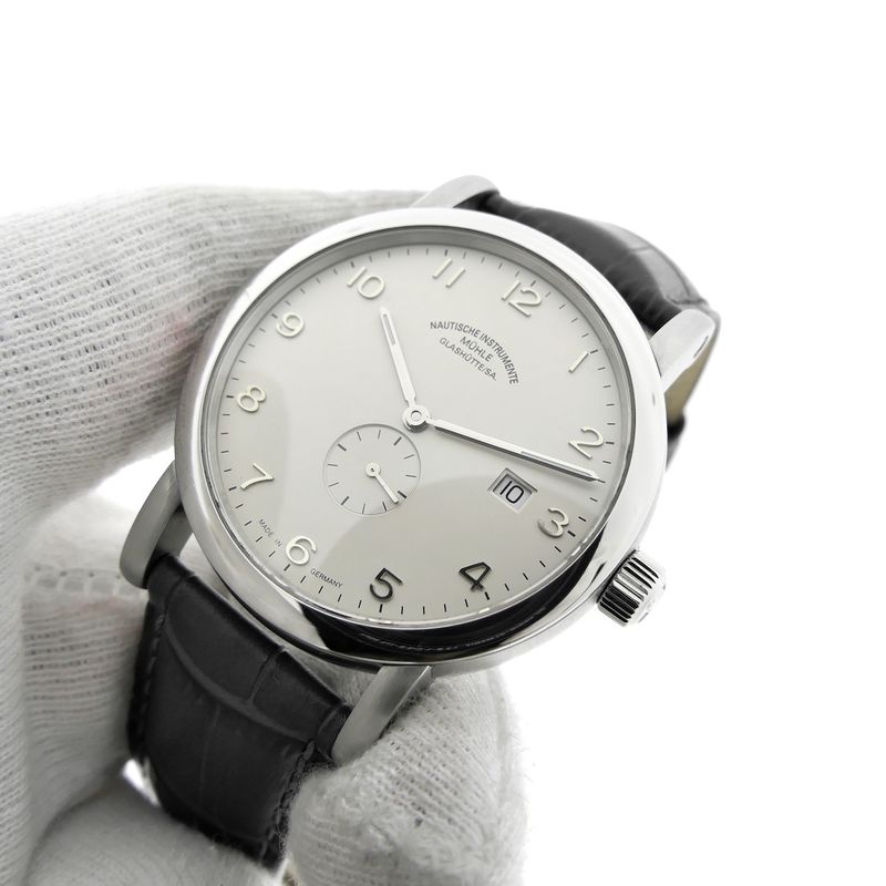 Image 9 of Mühle Glashütte Antaria M1-39-10; Automatic men's watch
