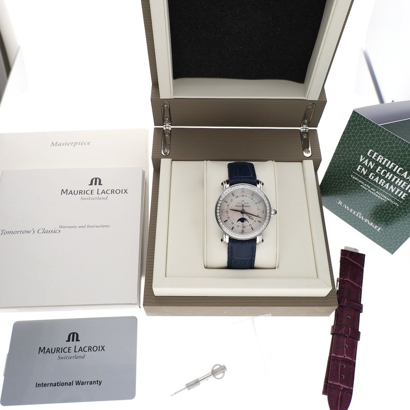 Image 4 of Maurice Lacroix Masterpiece 'Phase de Lune' MP6066; Automatic women's watch with diamonds