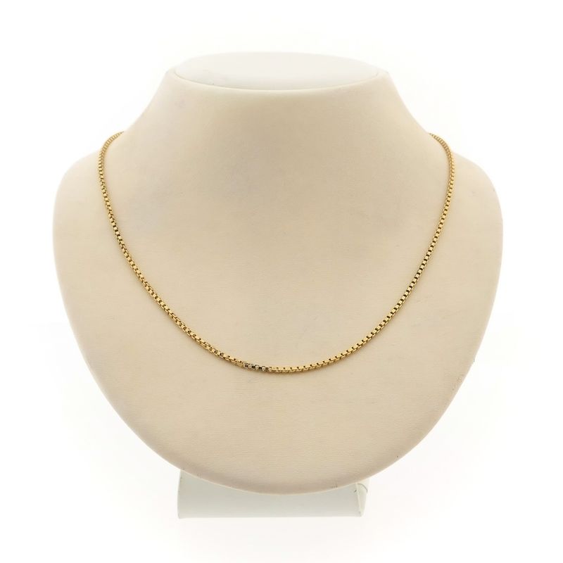 Image 4 of Golden Venetian link chain