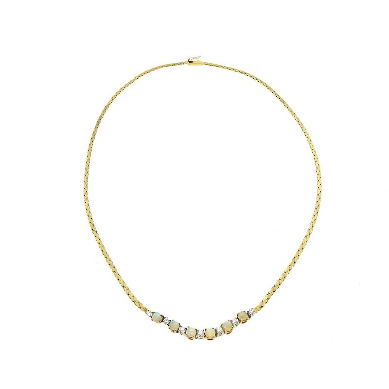 Image 3 of Gold necklace with fixed pendant of opal and diamond 0.28 ct.