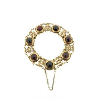Image 2 of Antique gold boat bracelet with garnet