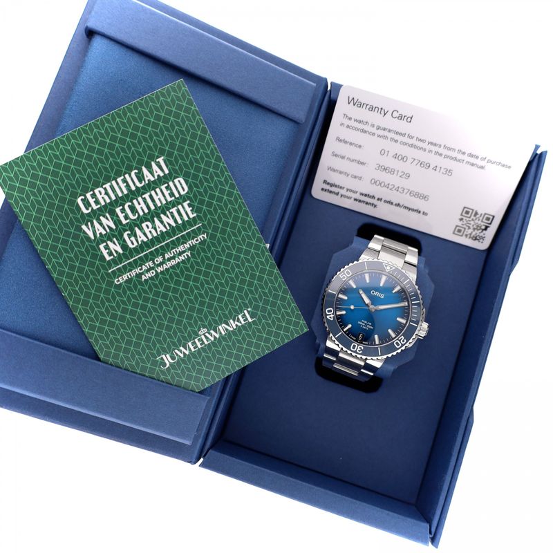 Afbeelding 9 van Oris Aquis Date '5-Days' Cal. 400; Automatisch Heren Horloge