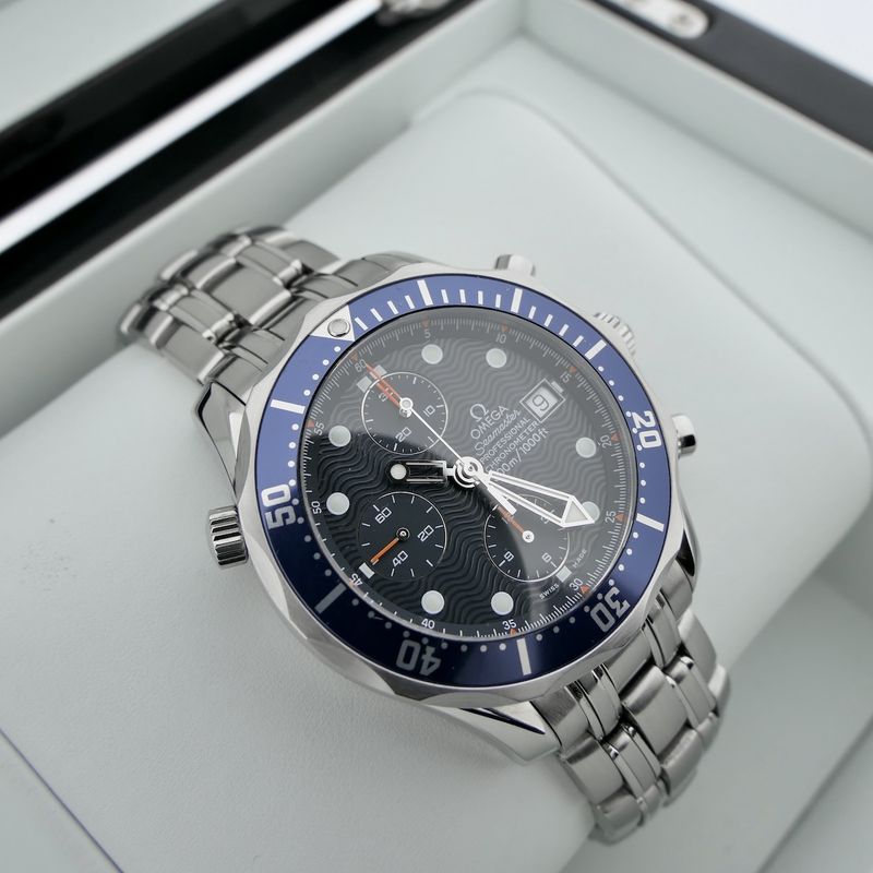 Image 18 of Omega Seamaster Diver 300m 2225.80.00; Chronograph men's watch