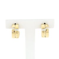 Gold semicircular earrings with zirconia