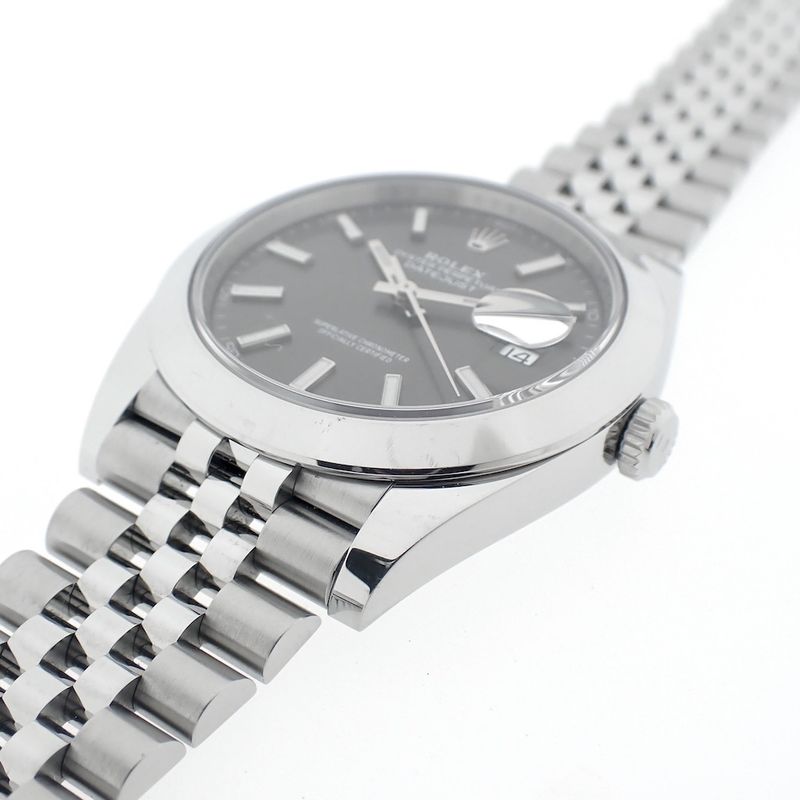 Image 13 of Rolex Datejust 126300; Men's watch with rhodium dial