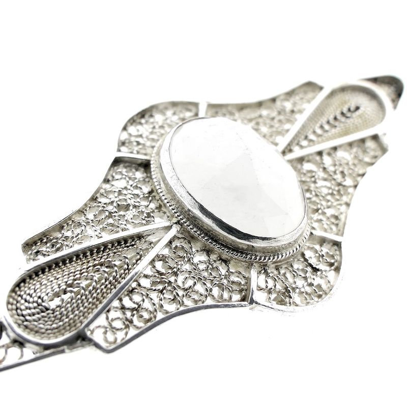 Image 8 of Vintage/antique brooch with milk stone; Filigree technique