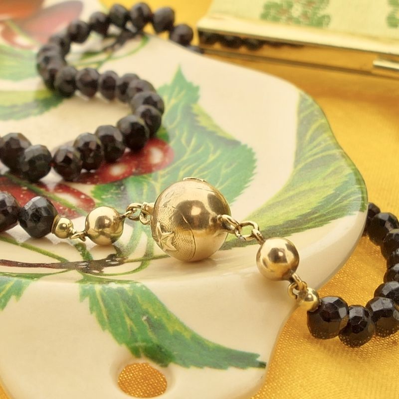 Image 2 of Antique garnet bead necklace with gold decorative clasp