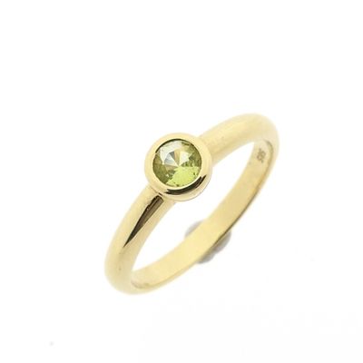 Gold ring with Peridot Image 1 of Gold ring with Peridot