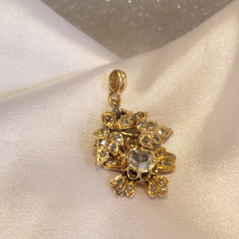 Image 6 of 8 carat antique German pendant with rose-cut diamonds