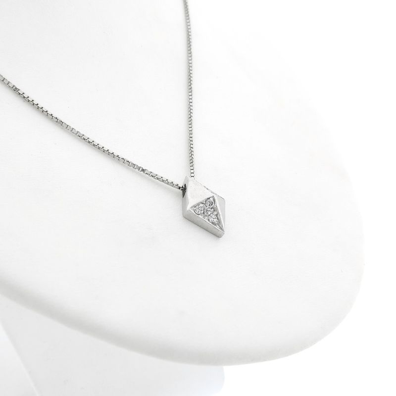 Image 8 of Silver diamond pendant with zirconia