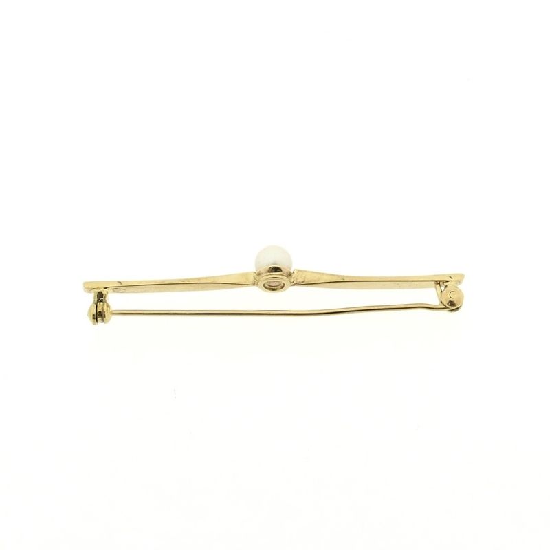 Image 4 of Vintage gold brooch with pearl