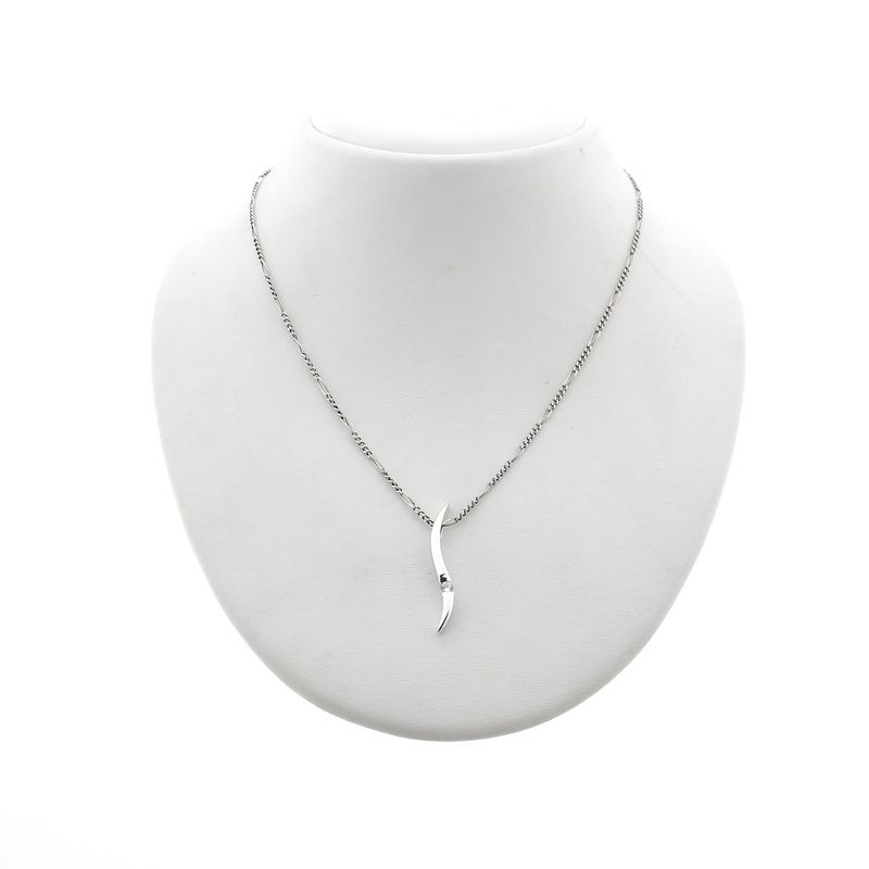 Image 6 of Silver pendant with zirconia