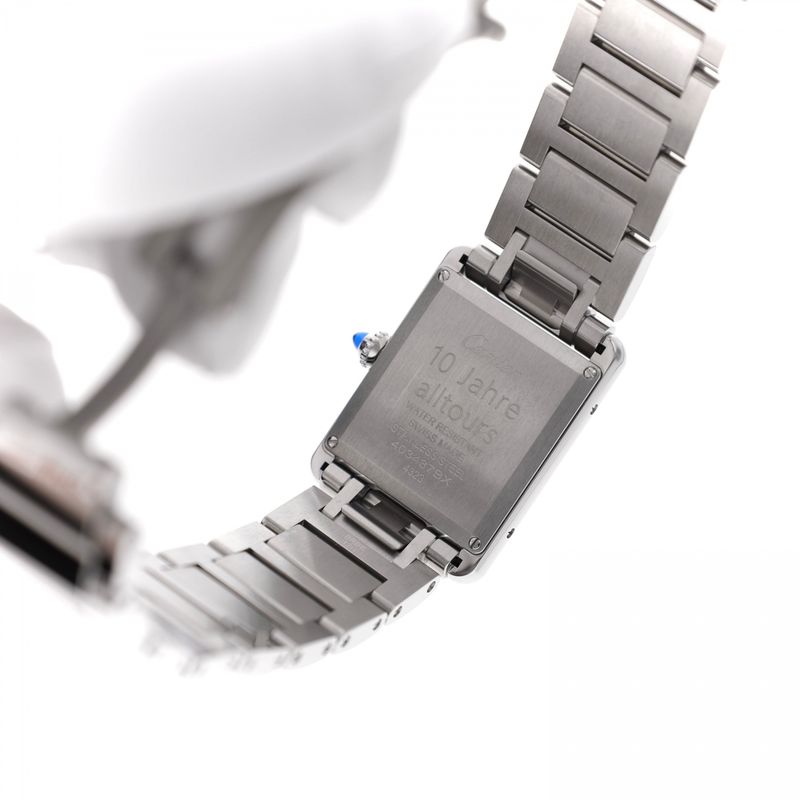 Image 13 of Cartier Tank Must ‘Large’ 4323; Elegant Unisex Watch