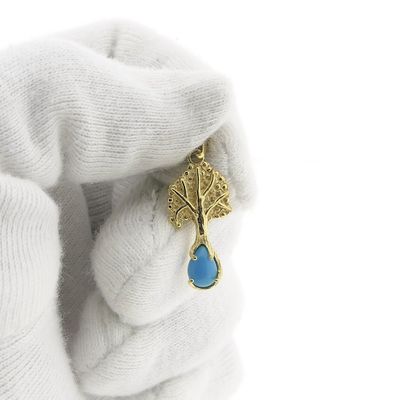 Image 2 of 8Kt. Pendant with Turquoise