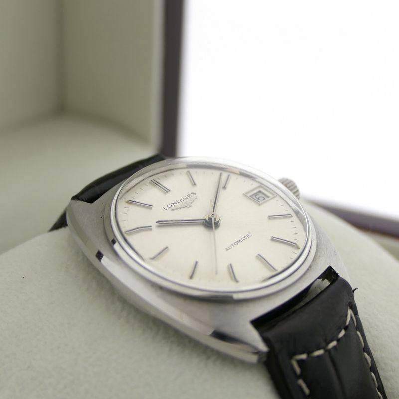 Image 18 of Longines Automatic Cal. L890.1; Vintage automatic watch