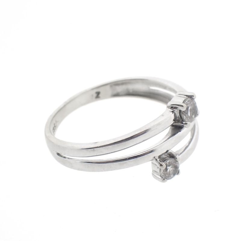 Image 7 of White gold ring with zirconia stones