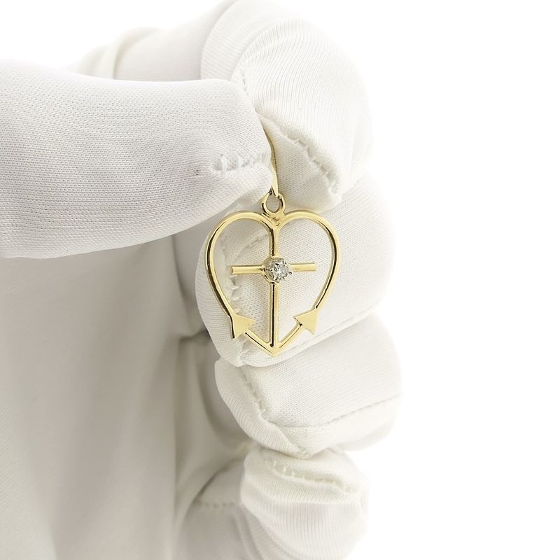 Image 10 of Gold pendant; Faith, hope, and love with diamond | 0.01 ct.