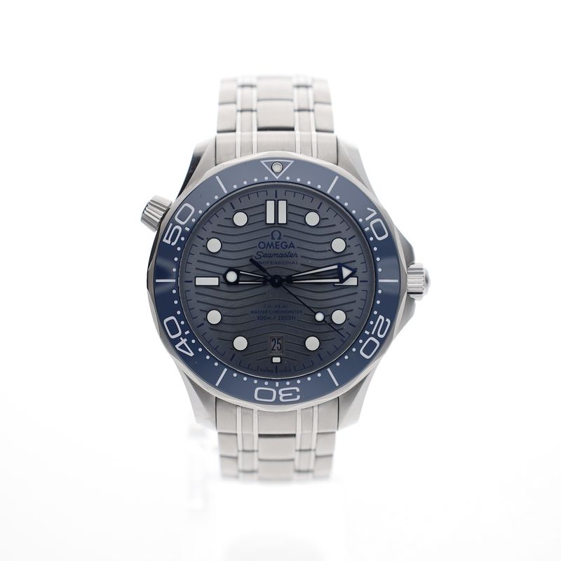 Image 18 of Omega Seamaster 300m Co-Axial Master Chronometer 42mm 210.30.42.20.06.001; Automatic men's watch