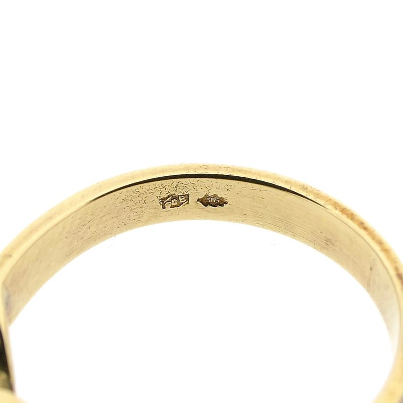 Image 8 of 14 Karat Gold Twist Band Ring; Size 16.75