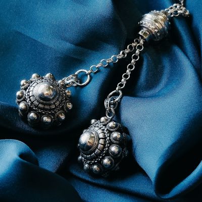 Image 2 of Silver jasseron link chain with Zeeland knots | 73 cm; Adjustable