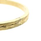 Afbeelding 4 van Gouden slavenarmband met gravures; Maat M/L