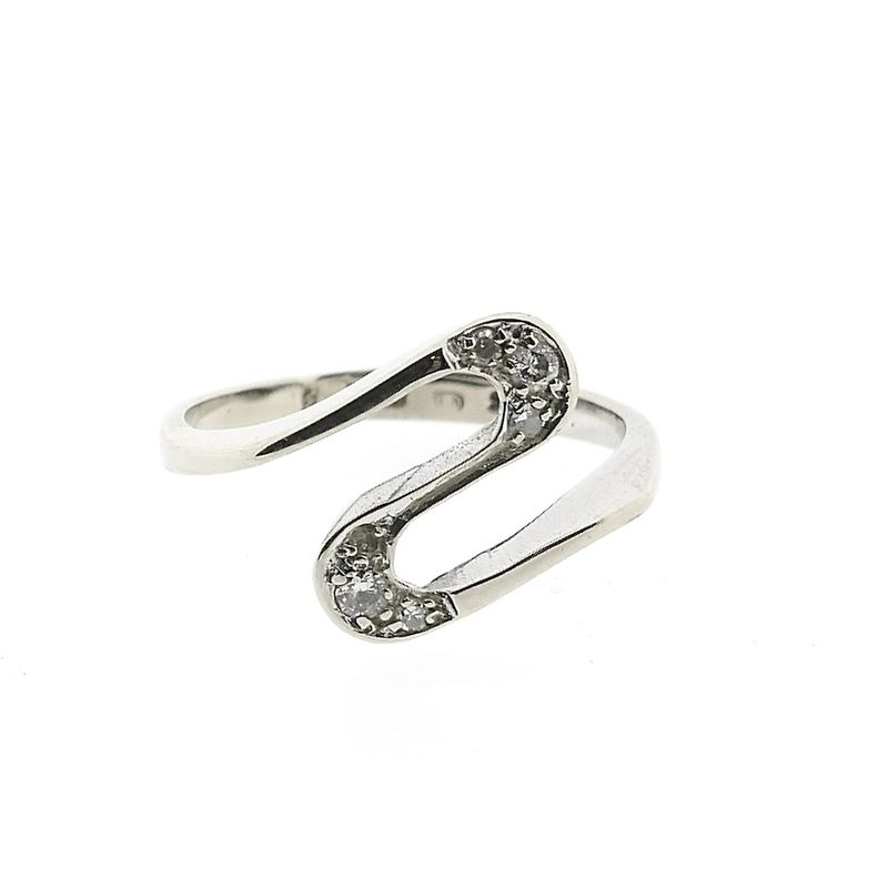 Image 3 of White gold ring with 0.04 ct diamond.