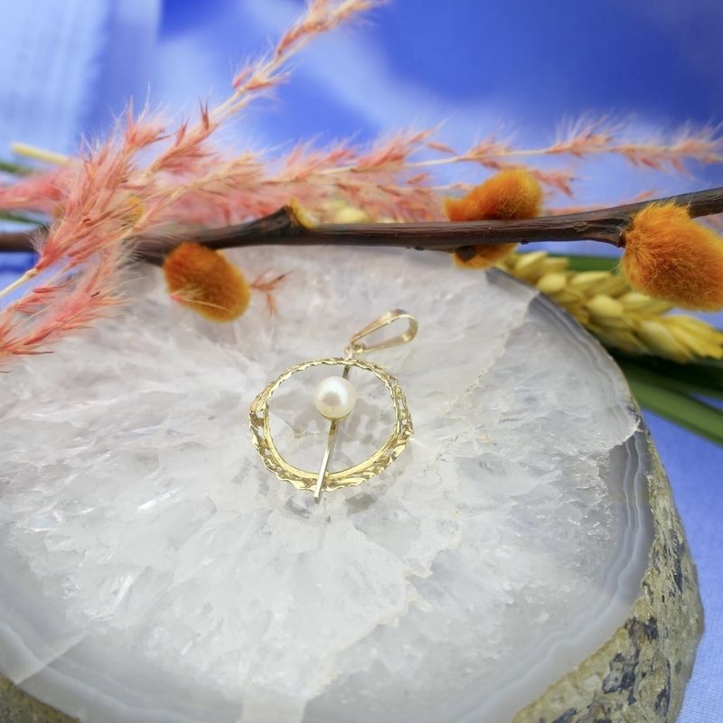 Image 2 of Two-tone gold pendant with pearl