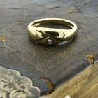 Image 9 of Gold ring with diamond; 0.04 ct.