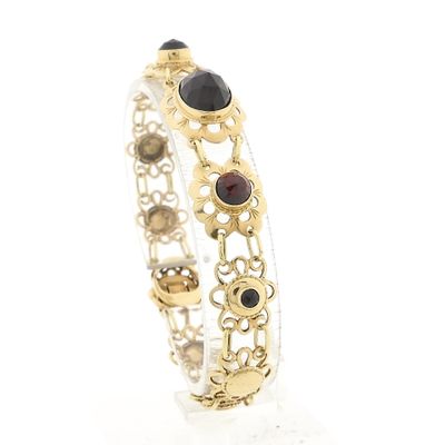 Image 1 of Gold Bracelet with Garnet; 14 Karat; 18.5 cm