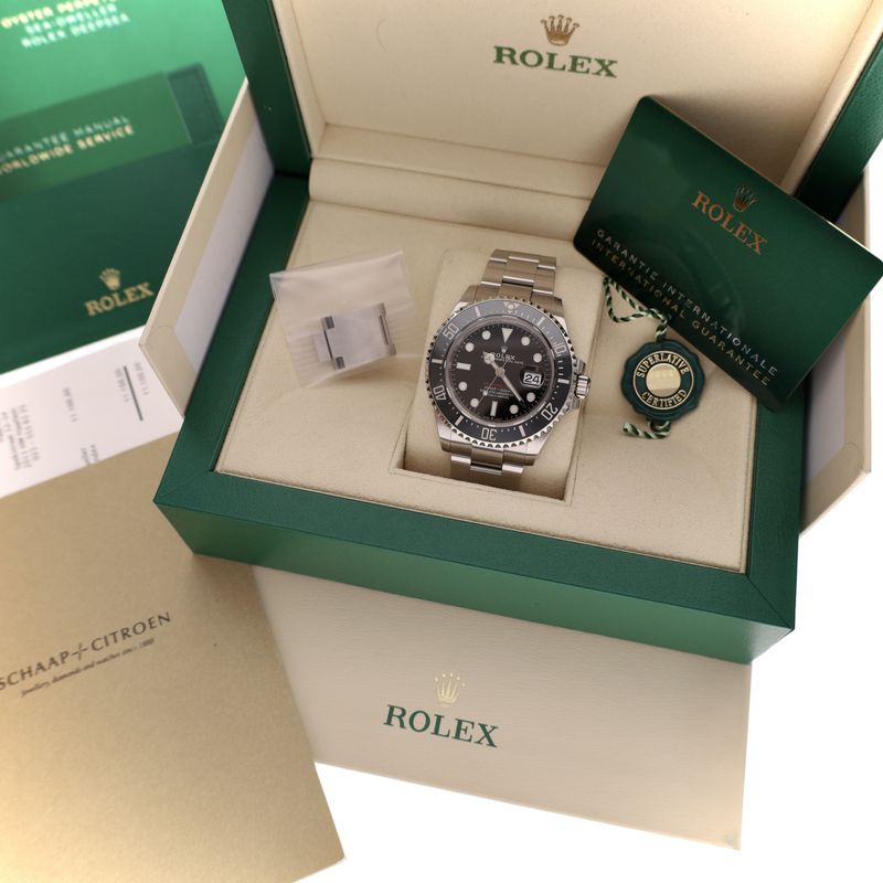 Image 15 of Rolex Sea-Dweller 43mm 126600; Automatic Men's Watch