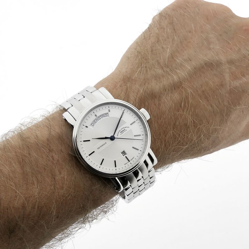 Image 15 of Mühle Glashütte Teutonia II M1-33-60; Automatic men's watch