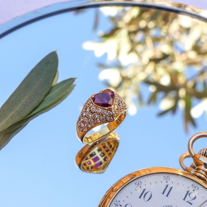 Image 2 of 18-karat gold ring with ruby ​​and diamonds | Approx. 1.00 ct.