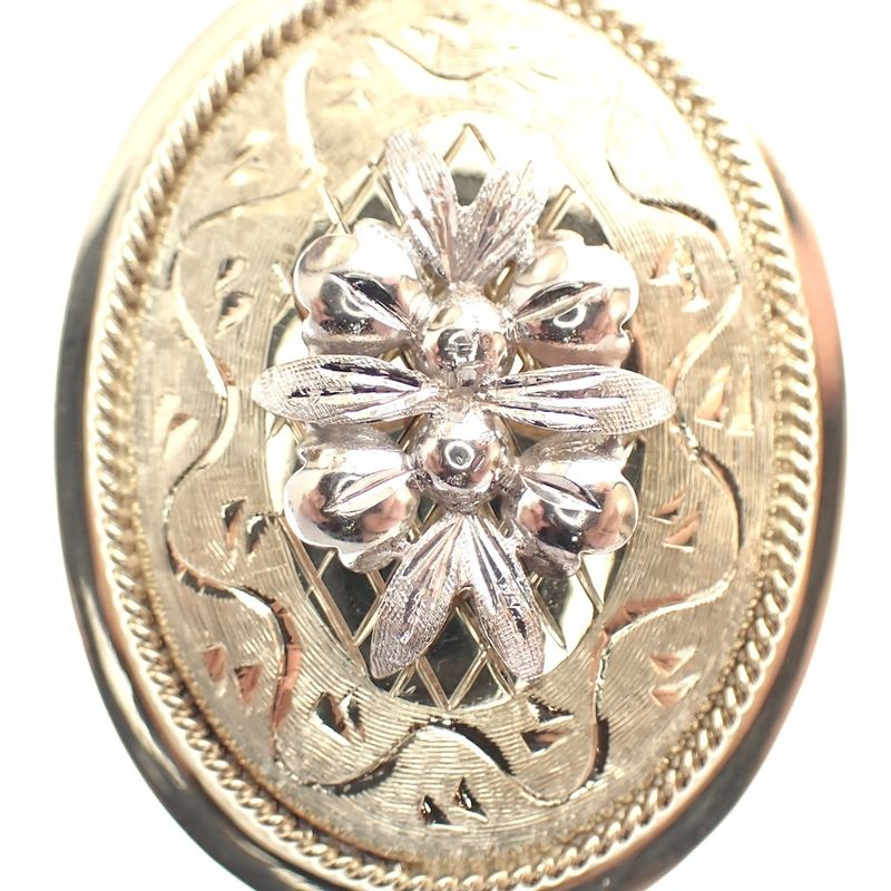 Image 2 of Two-tone gold oval pendant | Vintage/antique