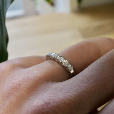 Image 2 of White gold ring with diamond | 0.15 ct.