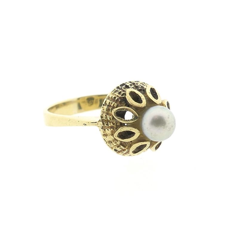 Image 3 of Vintage gold ring with Tahitian pearl