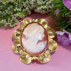 Image 8 of Gold brooch/pendant with cameo