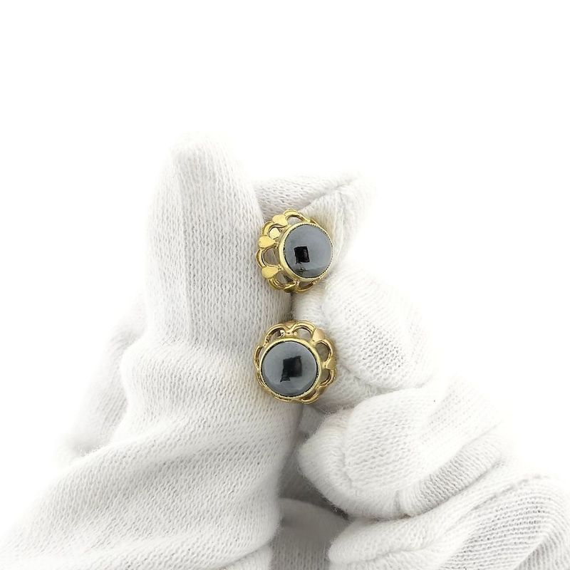 Image 6 of Gold stud earrings with hematite