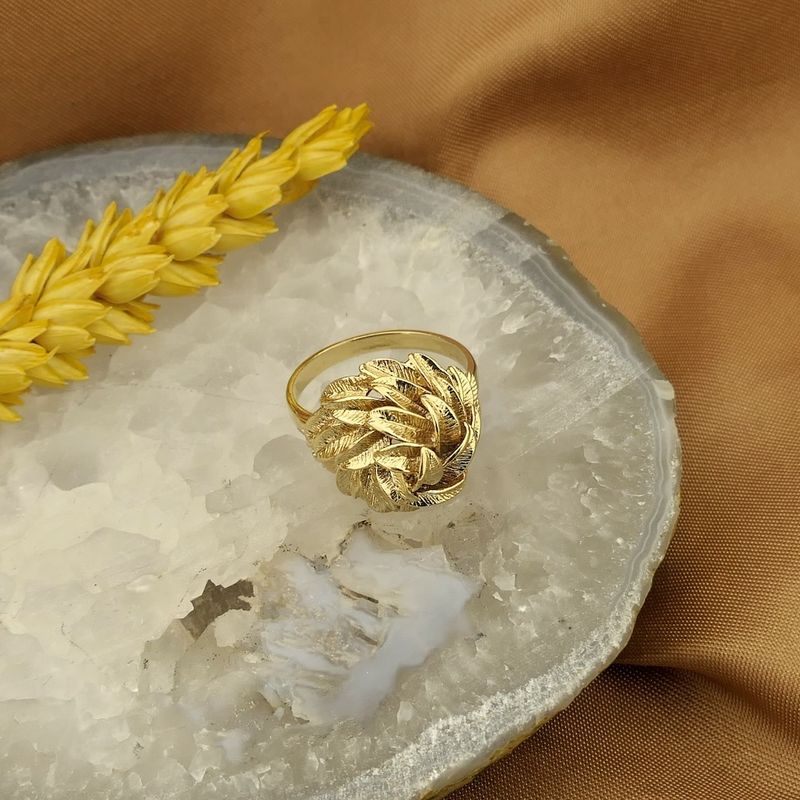 Image 6 of Gold ring with leaves