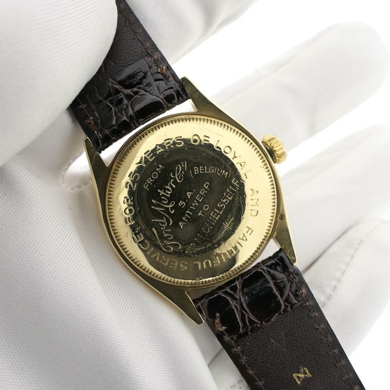 Image 10 of Rolex Oyster Perpetual 6085; Vintage 18k gold watch from 1953