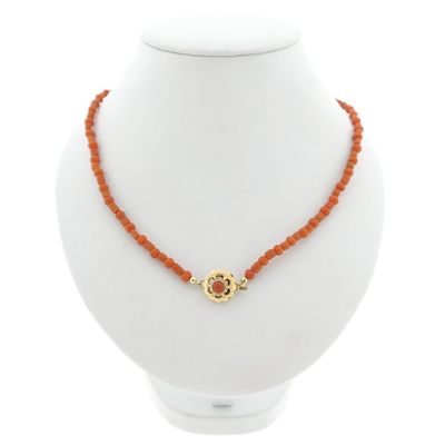 Image 1 of Red coral bead necklace with gold clasp; Antique | 46.5 cm
