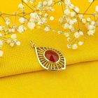 Image 2 of Vintage gold pendant with carnelian