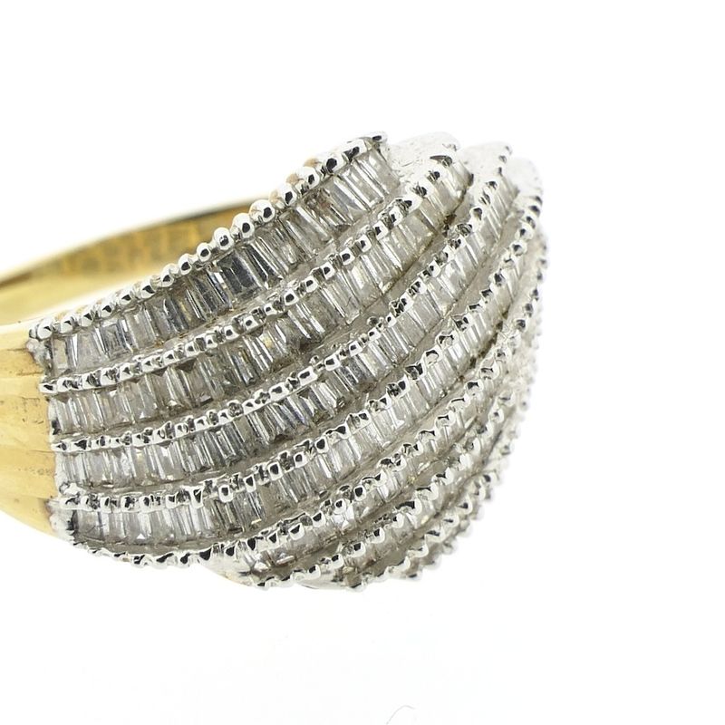 Image 3 of Gold pavé ring with diamonds; 1.31 ct.