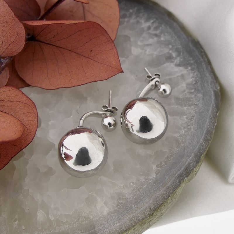 Image 7 of Silver stud earrings with balls
