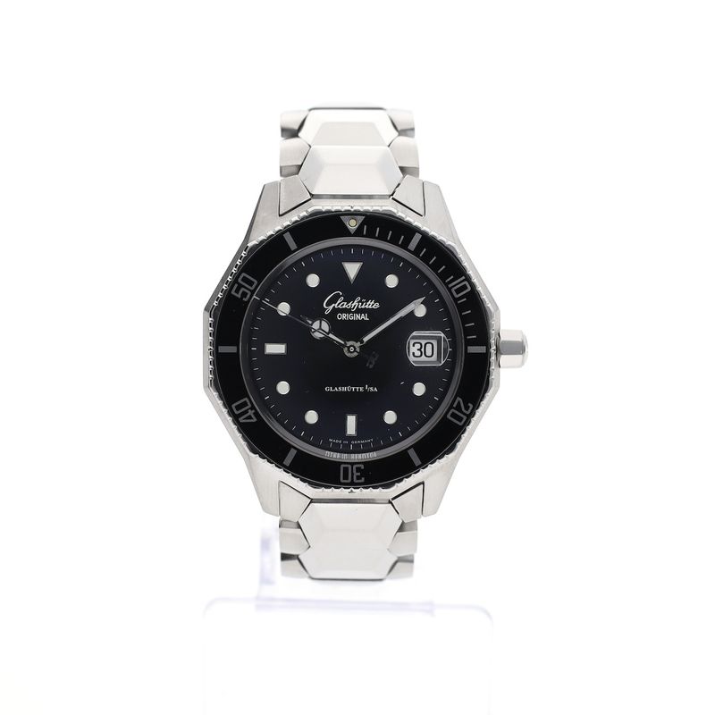 Image 11 of Glashütte Sport 'Dodecagonal' 10-330-90-904; Automatic men's watch