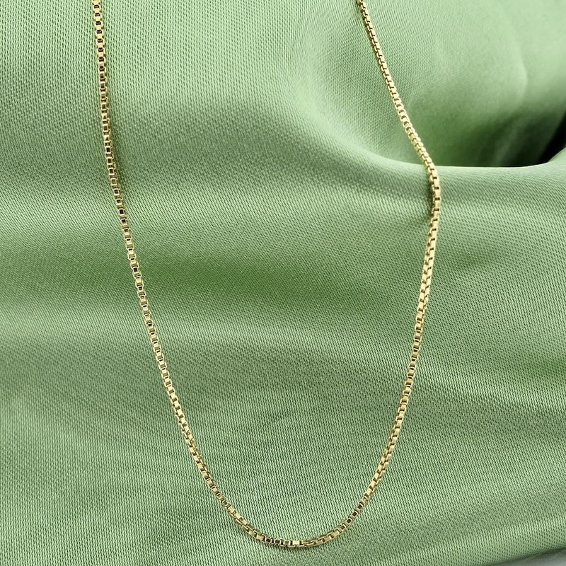 Image 6 of 18K Gold Venetian Link Chain | 50cm